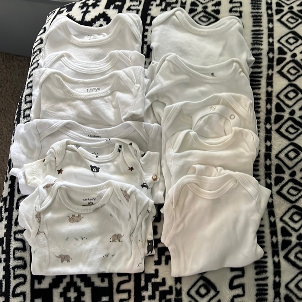 Lot of 10 New Born Baby Bodysuits